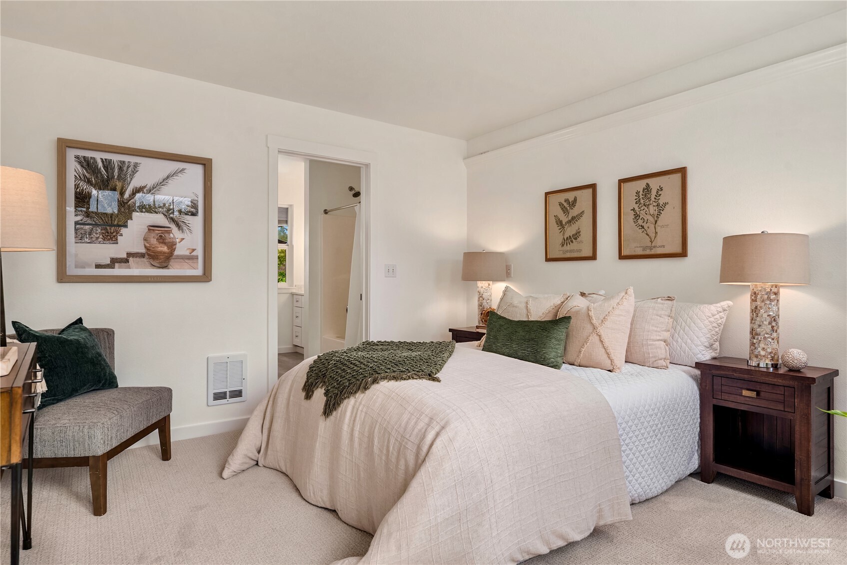 5430 California Avenue SW #2C, Seattle, WA 98136