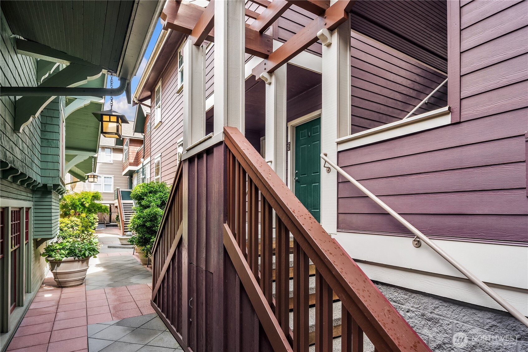 5430 California Avenue SW #2C, Seattle, WA 98136