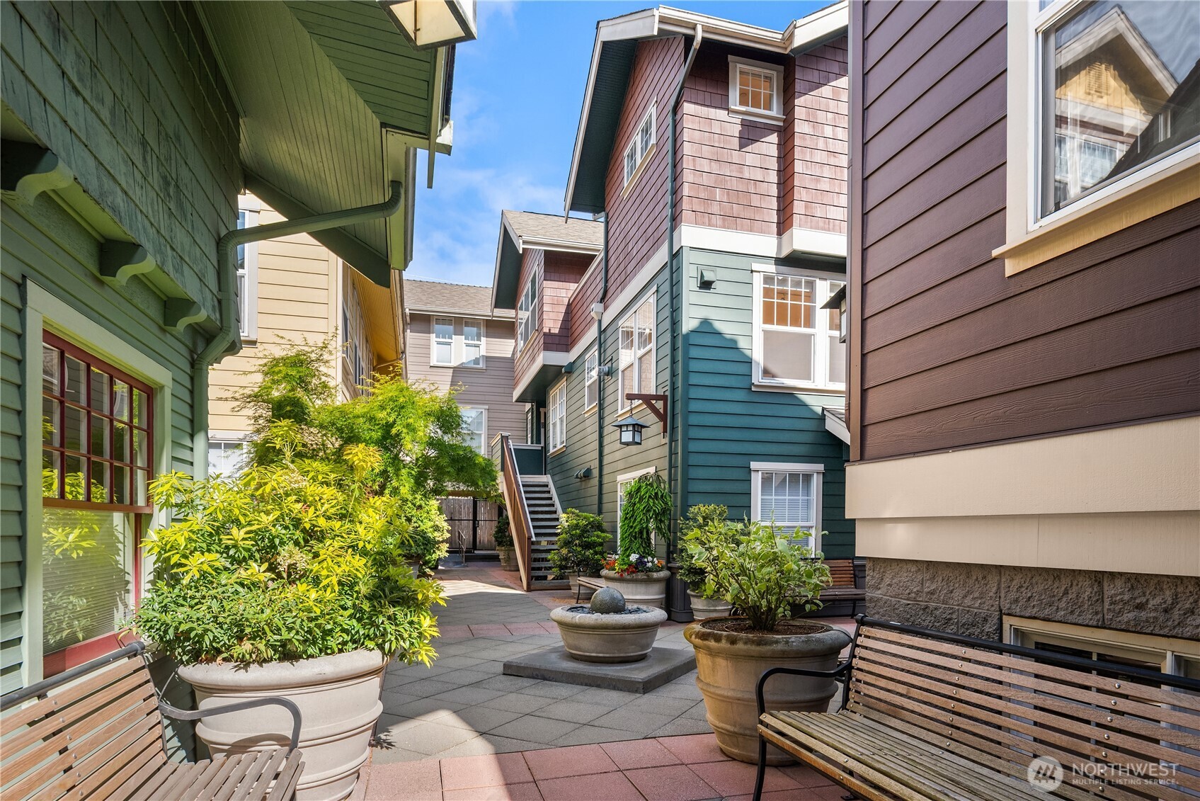 5430 California Avenue SW #2C, Seattle, WA 98136