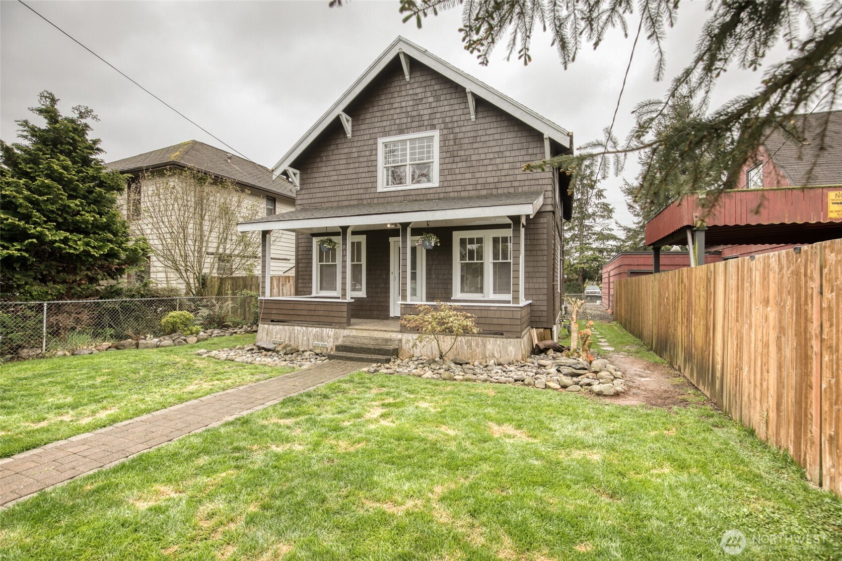 914 Wheeler Avenue , Hoquiam, WA 98550