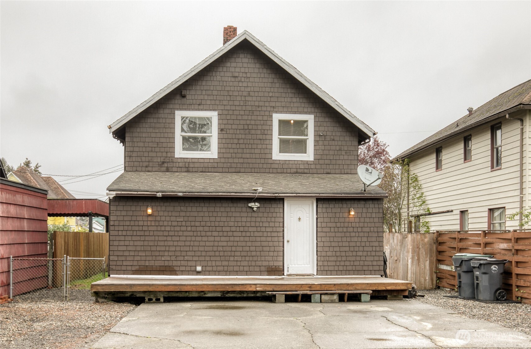 914 Wheeler Avenue , Hoquiam, WA 98550