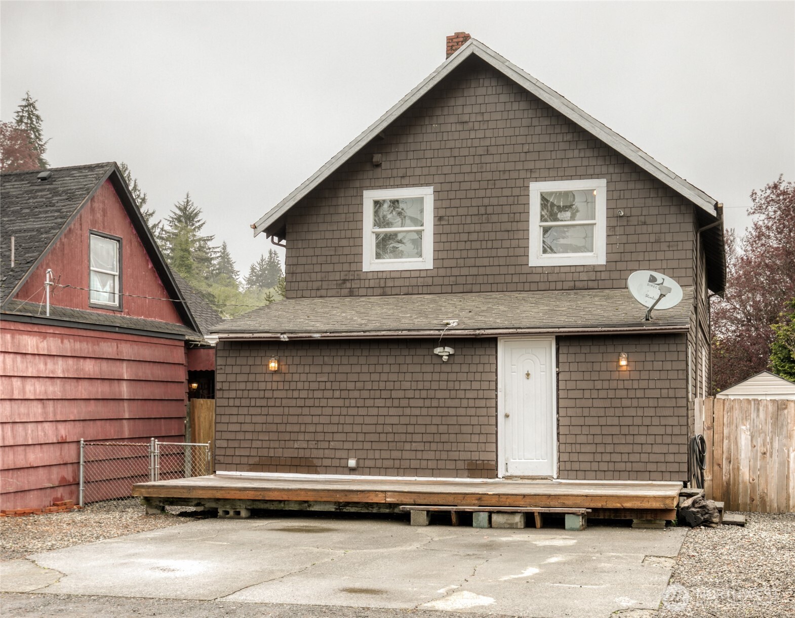 914 Wheeler Avenue , Hoquiam, WA 98550