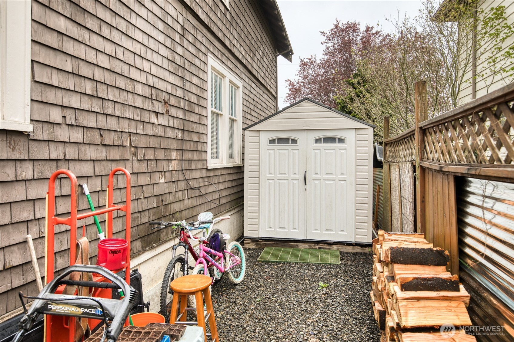 914 Wheeler Avenue , Hoquiam, WA 98550