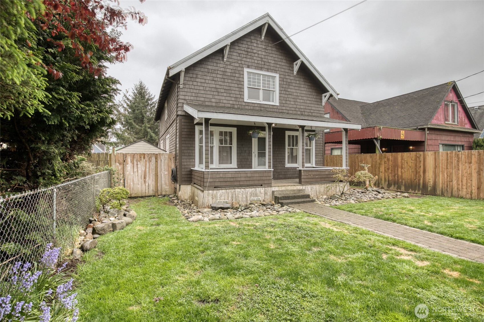 914 Wheeler Avenue , Hoquiam, WA 98550