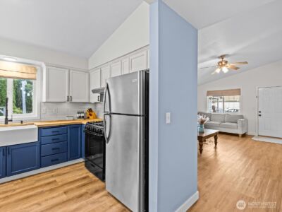 5618 103rd Street NE, Marysville, WA 98270 - Photo 5