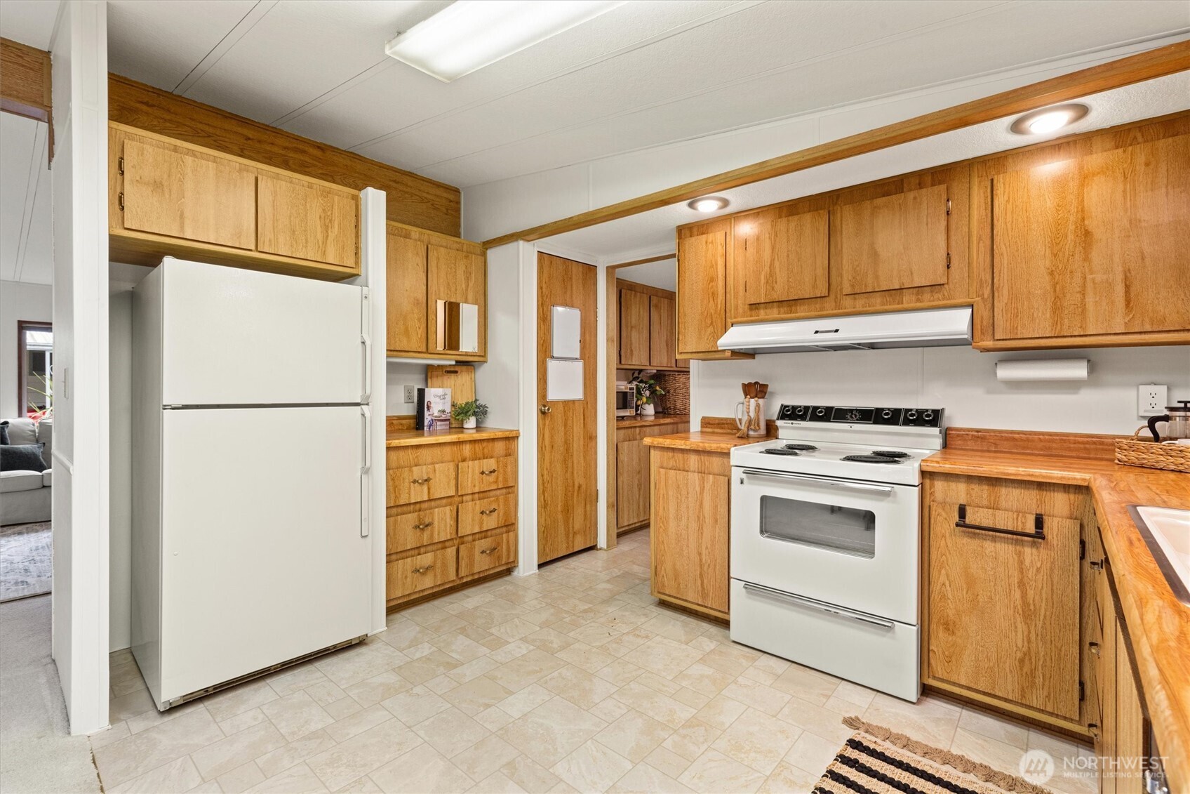 620 112th Street SE, Everett, WA 98208-5058