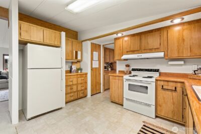 620 112th Street SE, Everett, WA 98208-5058 - Photo 17
