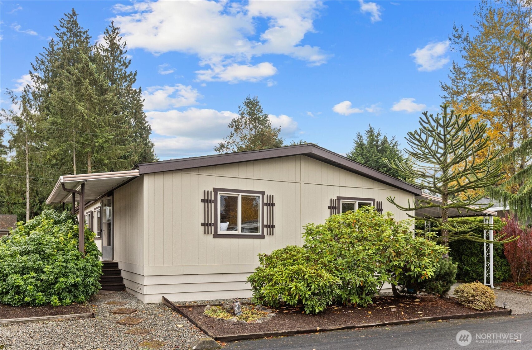 620 112th Street SE, Everett, WA 98208-5058