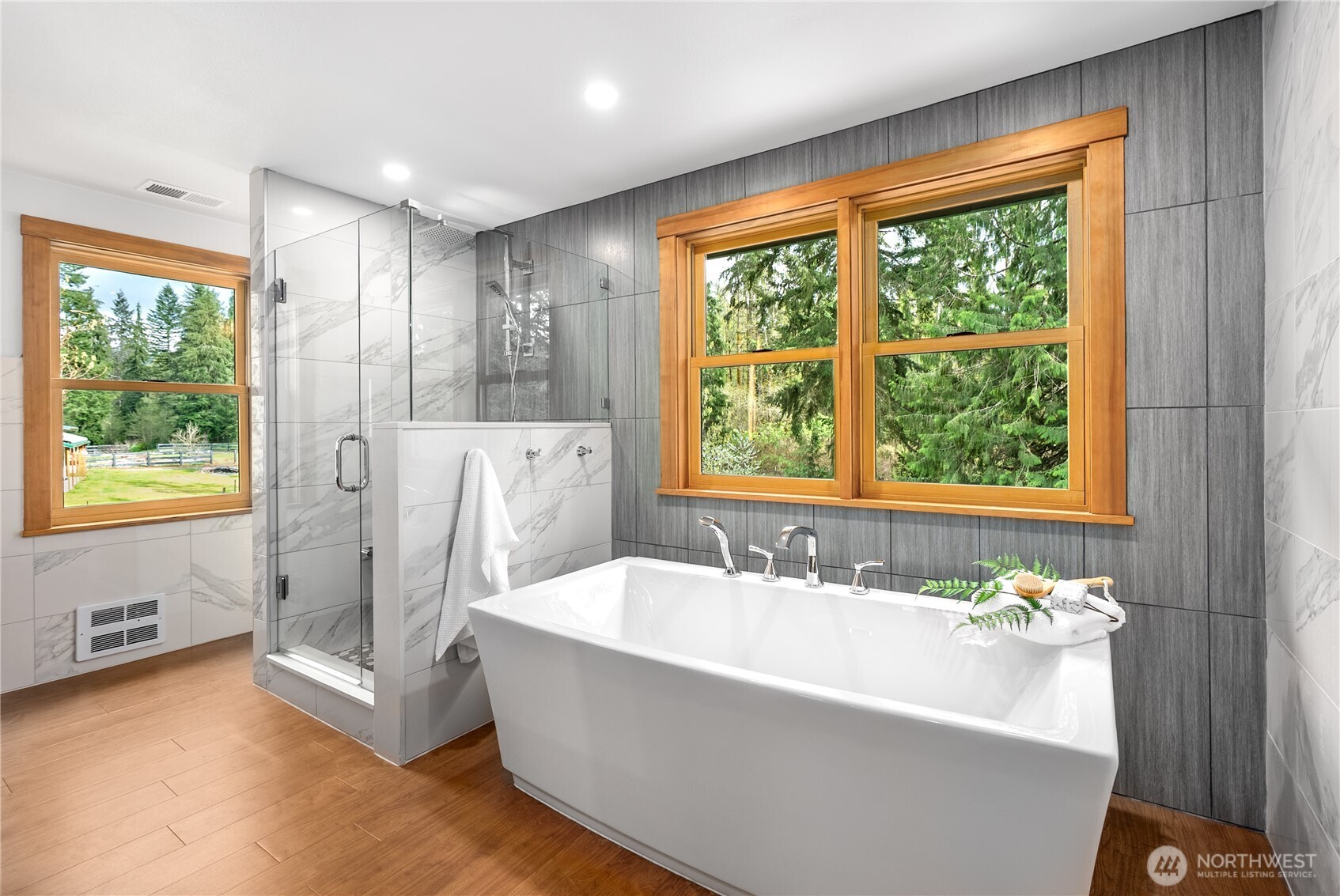 4421 199TH AVENUE SE , Snohomish, WA 98290