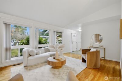 12211 NE 139th Place , Kirkland, WA 98034 - Photo 4