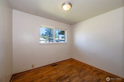 504 26th Street SE, Auburn, WA 98002 - Photo 8