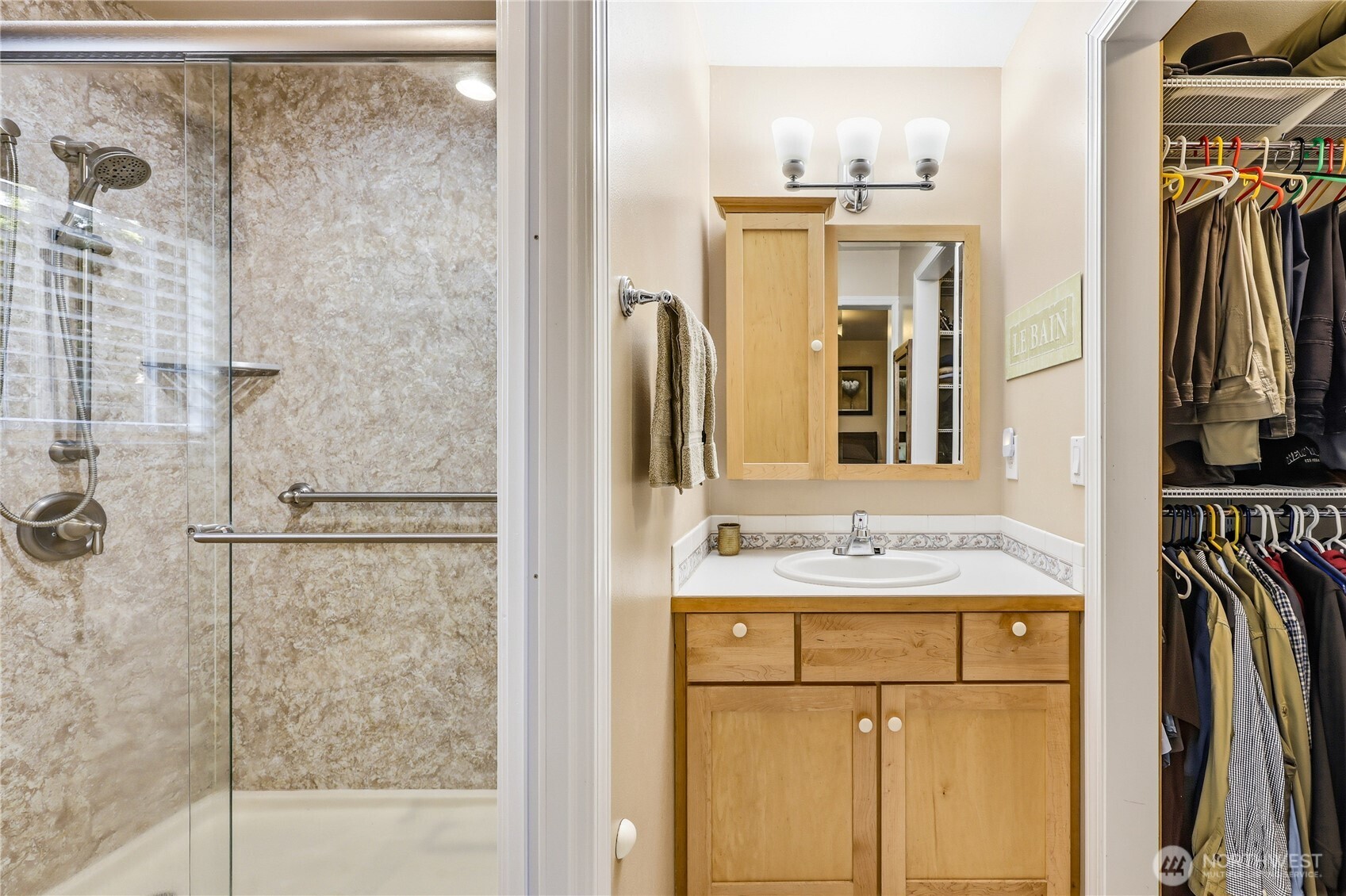 162 N Andrew Avenue , Port Townsend, WA 98368