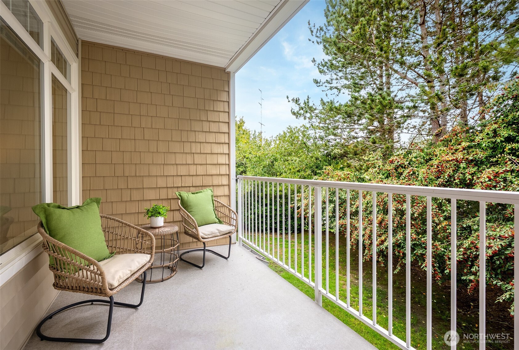 5400 Harbour Pointe Boulevard #E205, Mukilteo, WA 98275