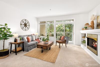 5400 Harbour Pointe Boulevard #E205, Mukilteo, WA 98275 - Photo 3