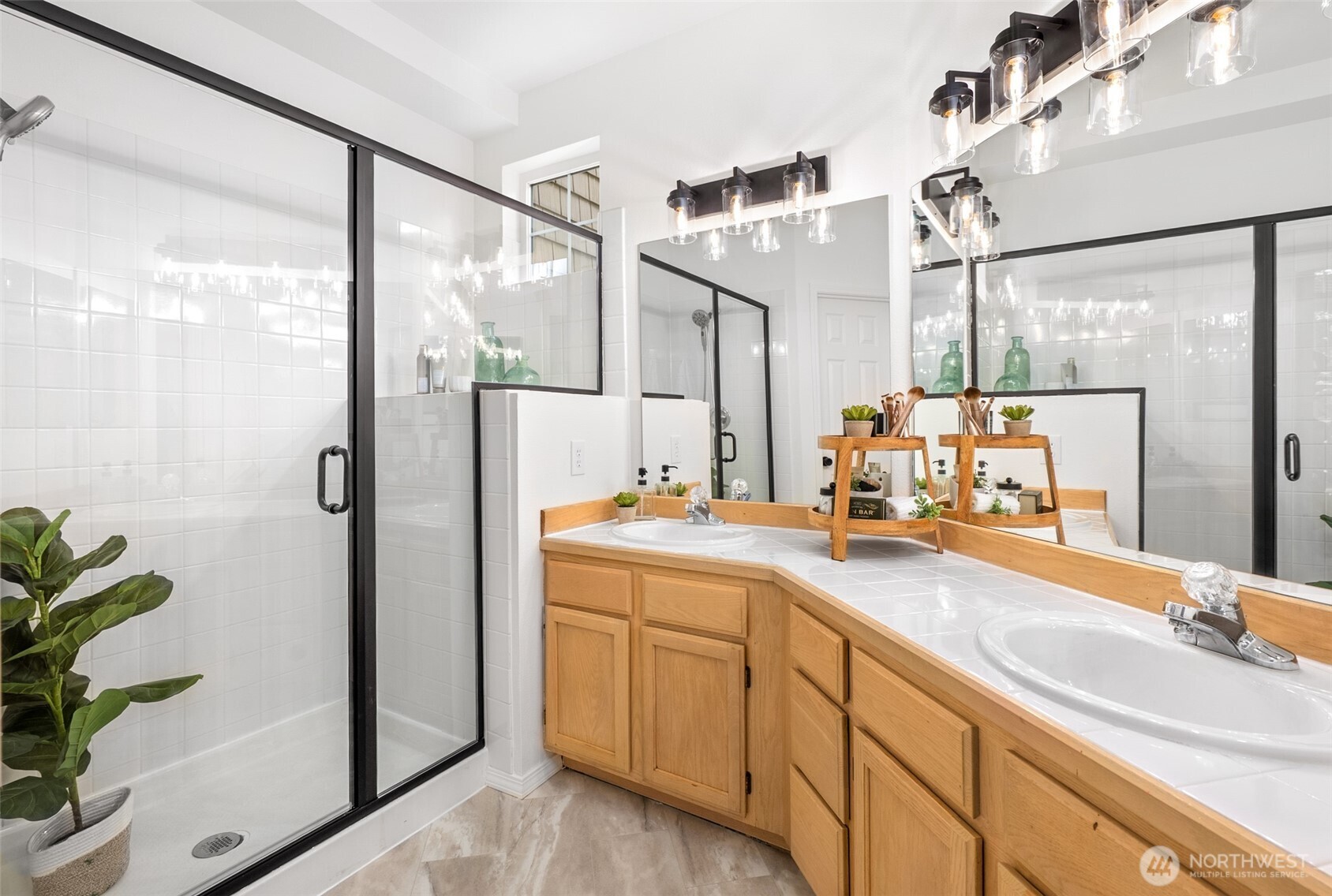5400 Harbour Pointe Boulevard #E205, Mukilteo, WA 98275