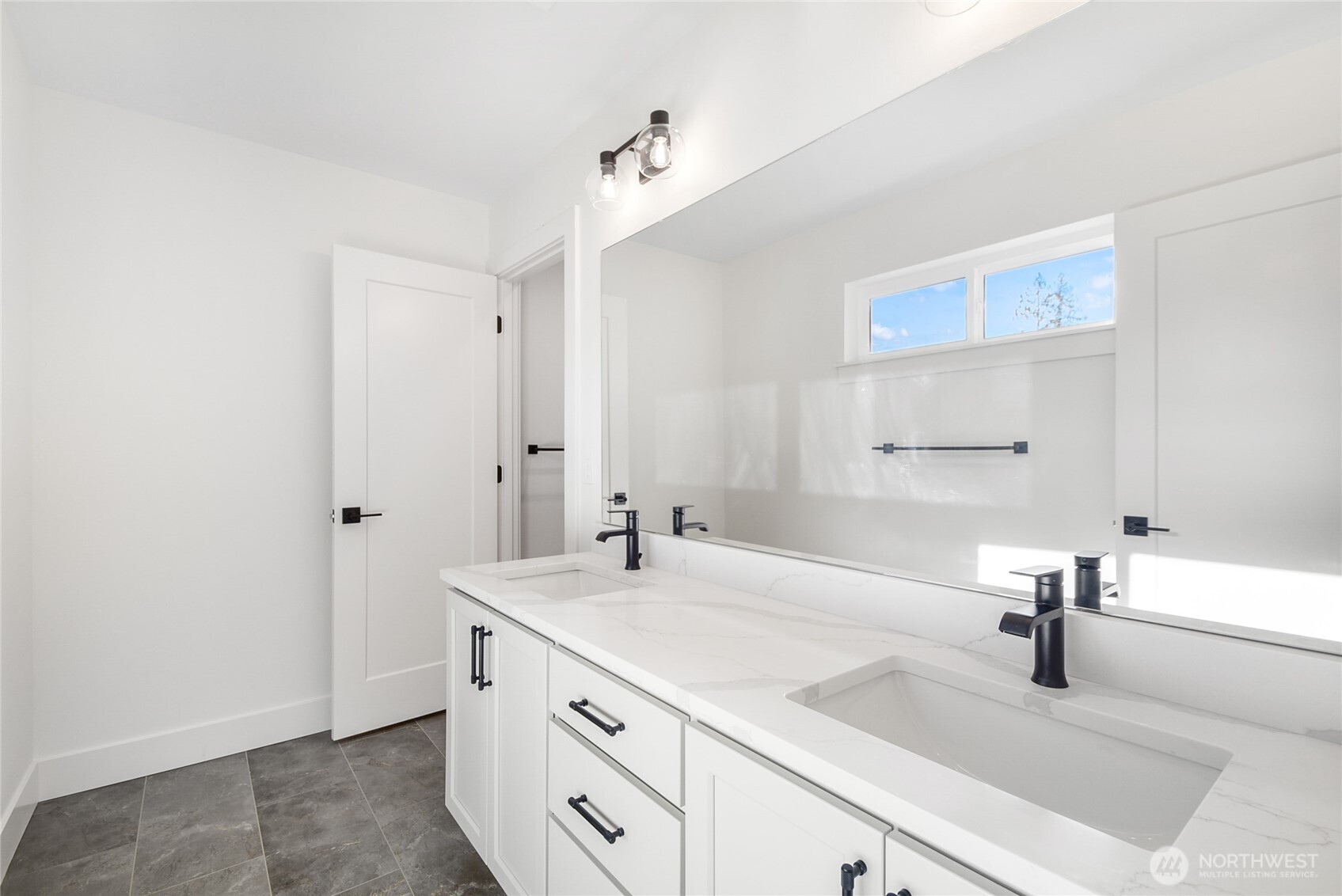 2413 197th Street NE, Arlington, WA 98223