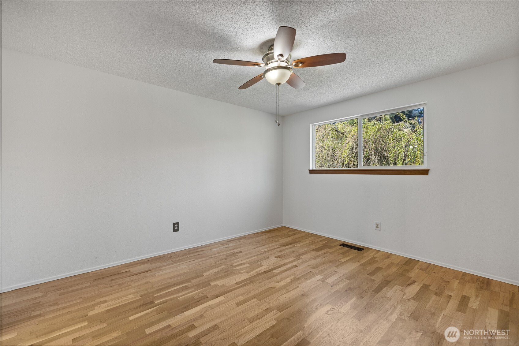 9313 112th Street Ct SW, Lakewood, WA 98498
