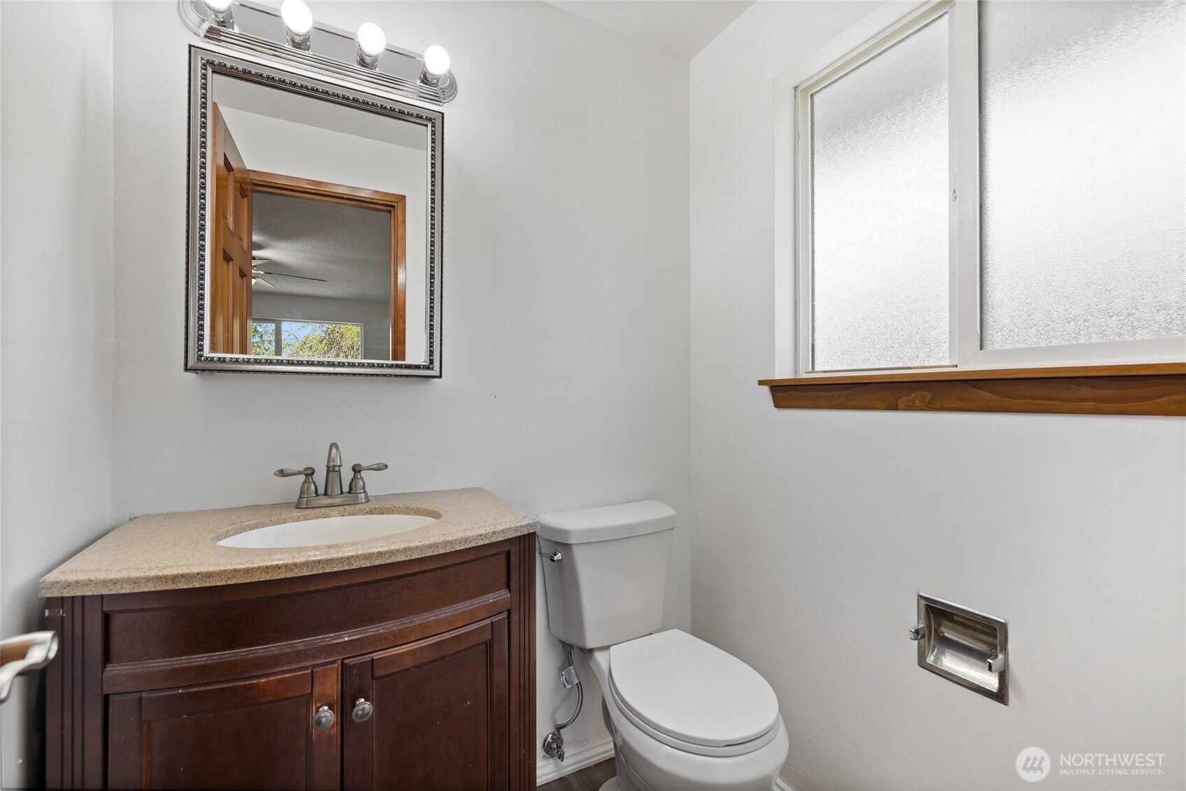 9313 112th Street Ct SW, Lakewood, WA 98498