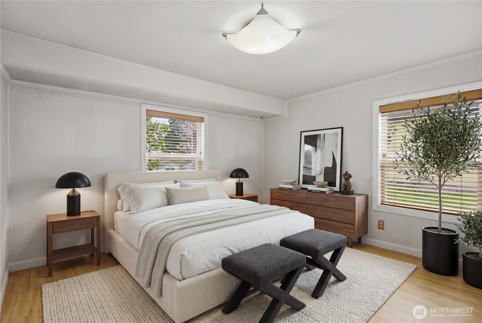 9831 33rd Avenue SW, Seattle, WA 98126