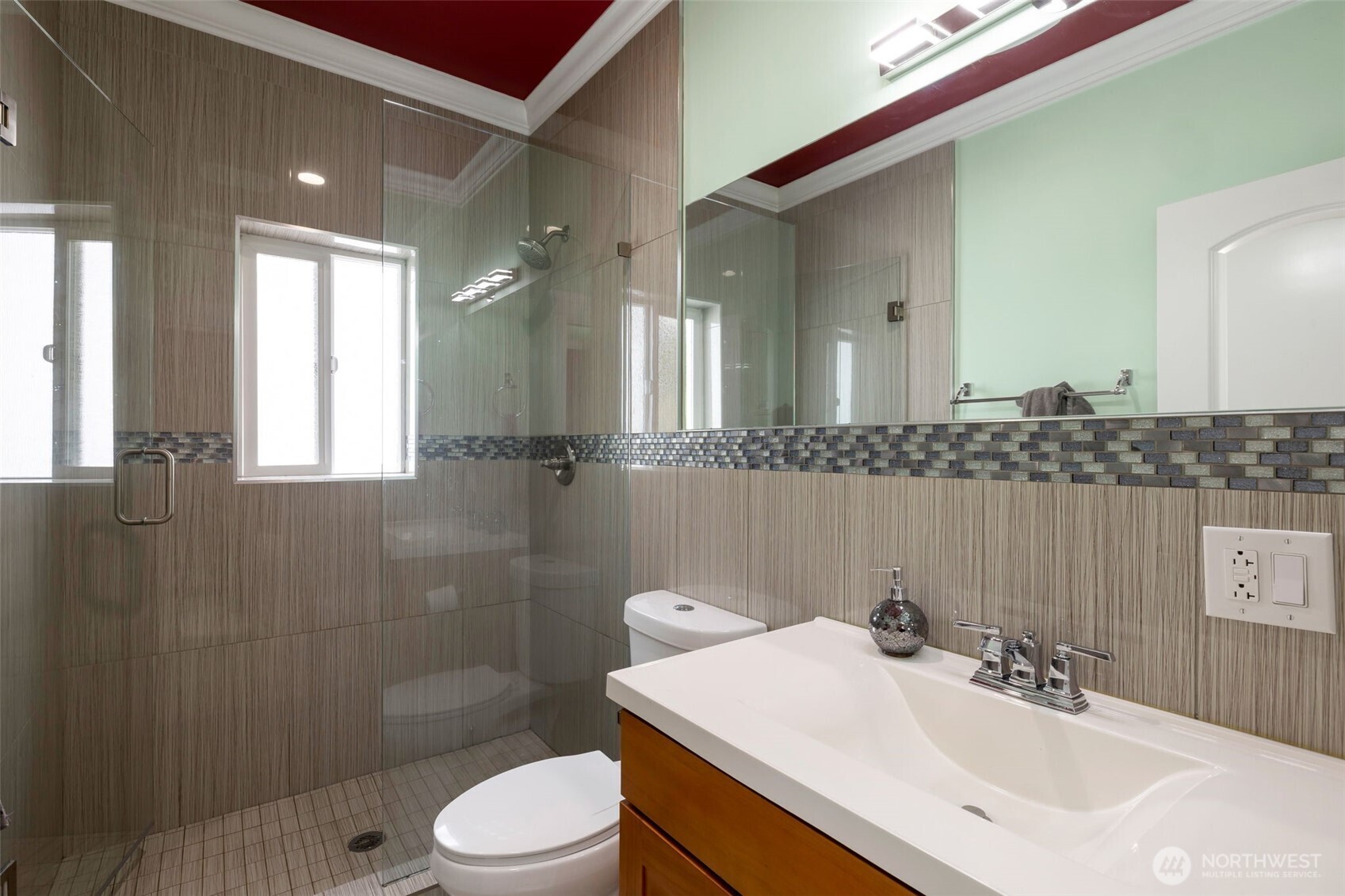 16741 46th Lane S, SeaTac, WA 98188