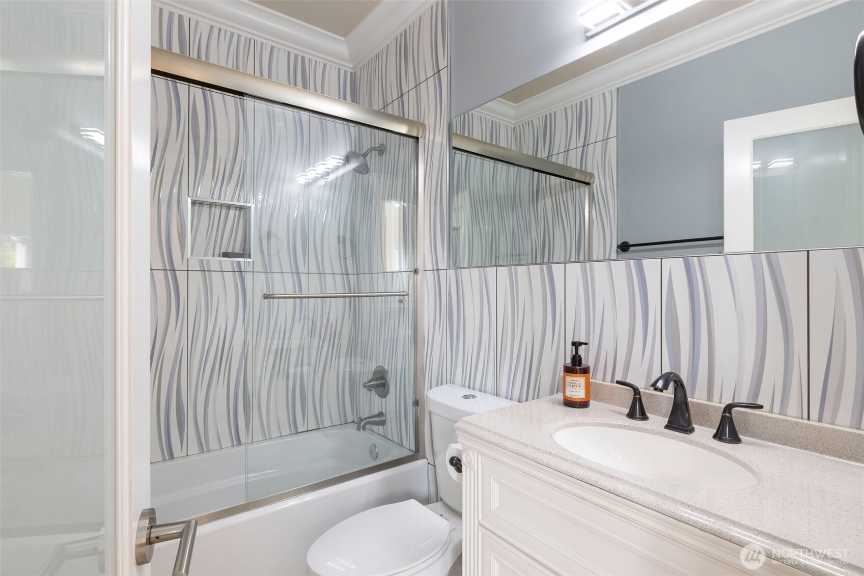 16741 46th Lane S, SeaTac, WA 98188