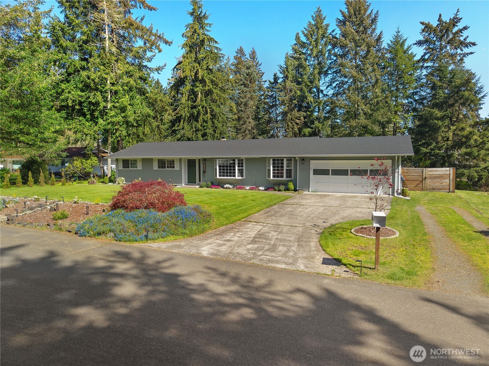 6724 50th Court SE, Olympia, WA 98513