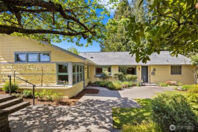 3409 Magnolia Blvd W , Seattle, WA 98199