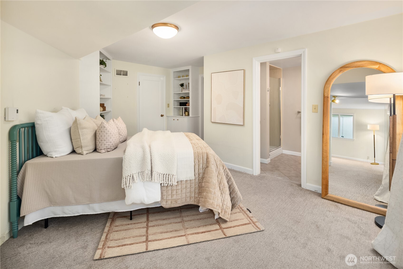 3409 Magnolia Blvd W , Seattle, WA 98199