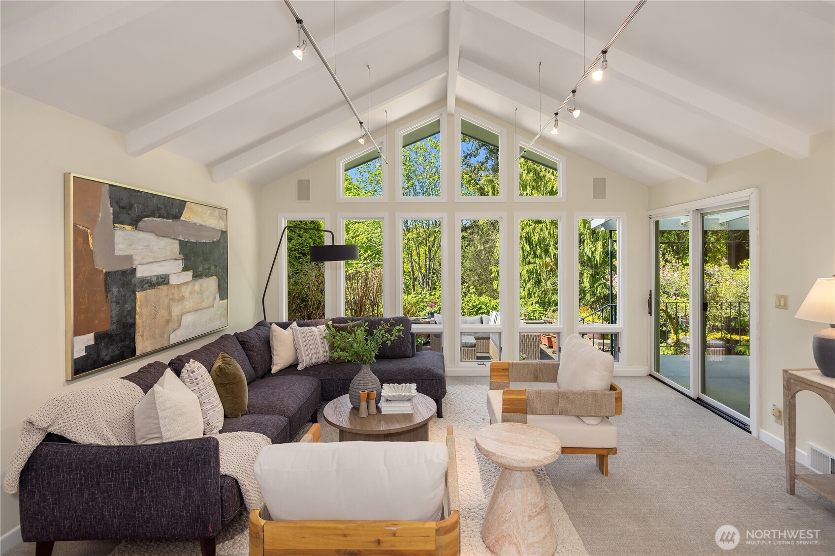 3409 Magnolia Blvd W , Seattle, WA 98199