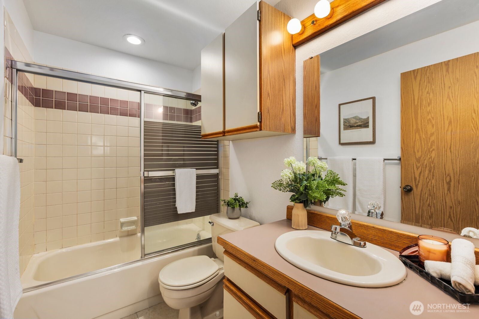 8017 NE 177th Court #504, Kenmore, WA 98028