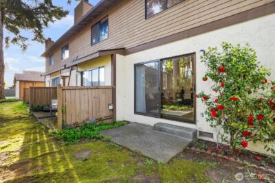 8017 NE 177th Court #504, Kenmore, WA 98028 - Photo 16