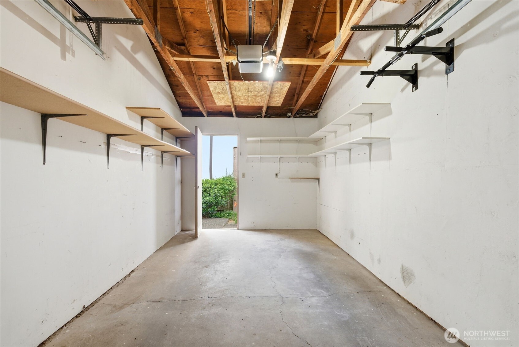 8017 NE 177th Court #504, Kenmore, WA 98028