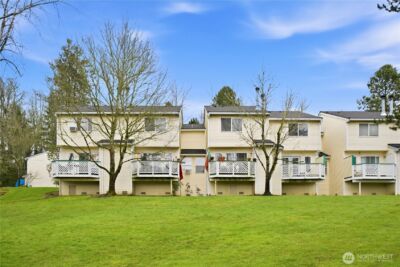833 SW Sunset Boulevard #J-51, Renton, WA 98057 - Photo 3