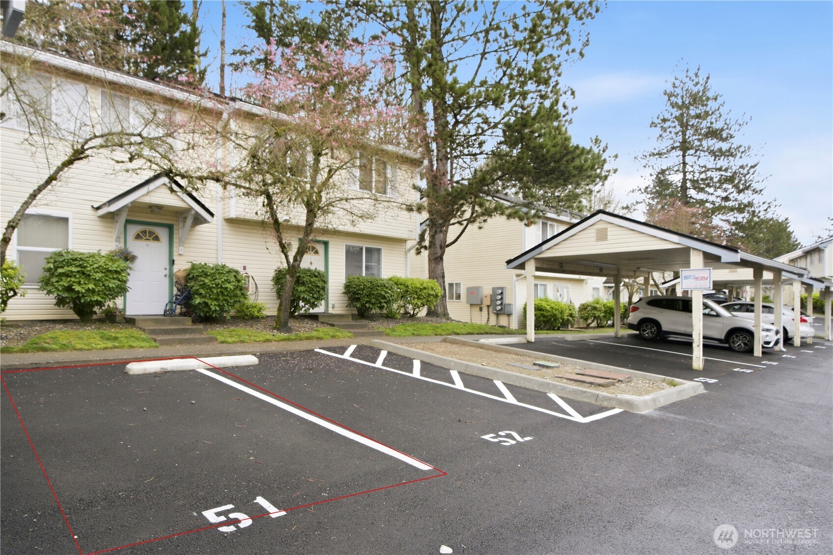 833 SW Sunset Boulevard #J-51, Renton, WA 98057