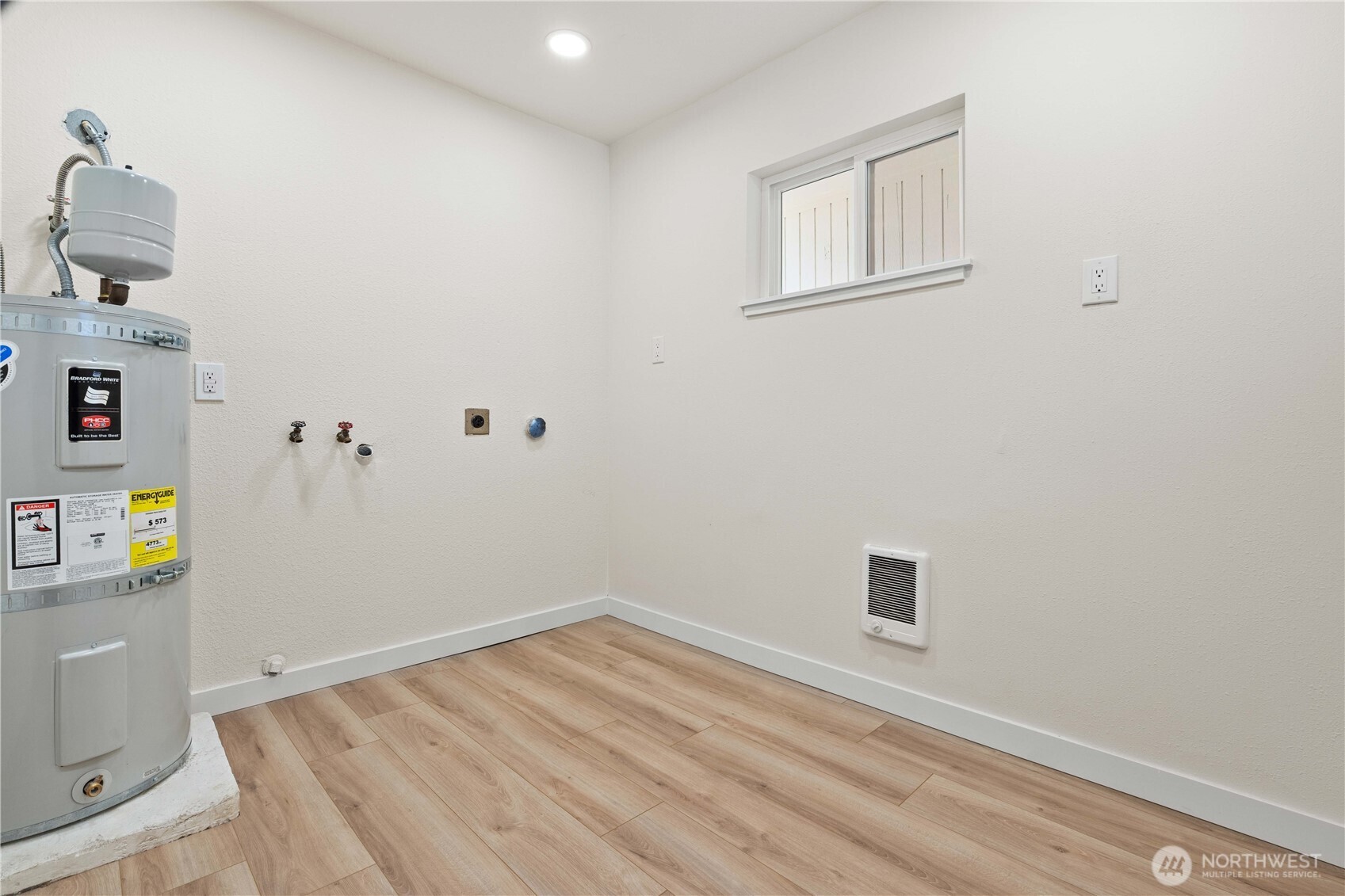 1324 116th Street , Tacoma, WA 98444