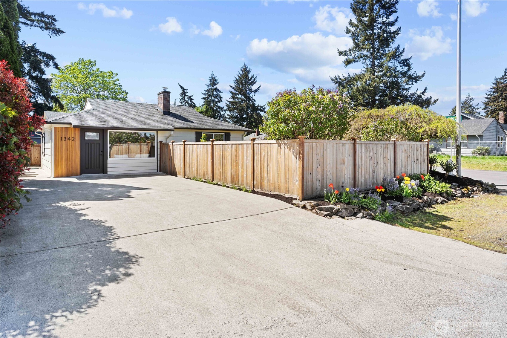1324 116th Street , Tacoma, WA 98444