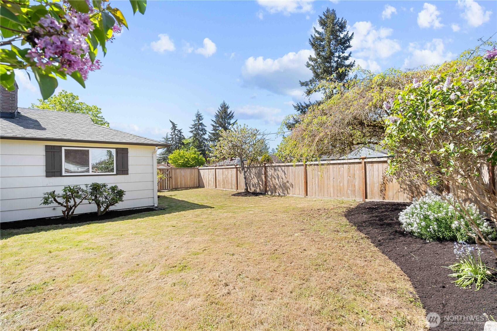 1324 116th Street , Tacoma, WA 98444