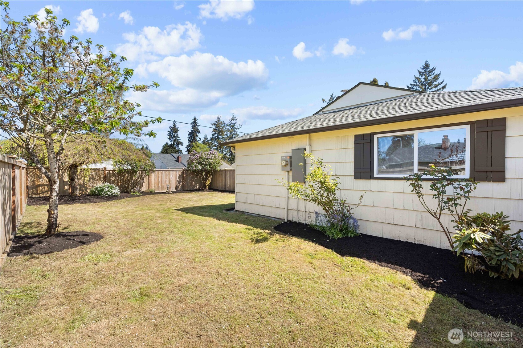 1324 116th Street , Tacoma, WA 98444