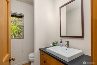 8151 NE Hidden Cove Road , Bainbridge Island, WA 98110 - Photo 16