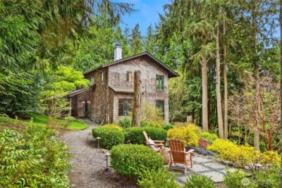 8151 NE Hidden Cove Road , Bainbridge Island, WA 98110 - Photo 2