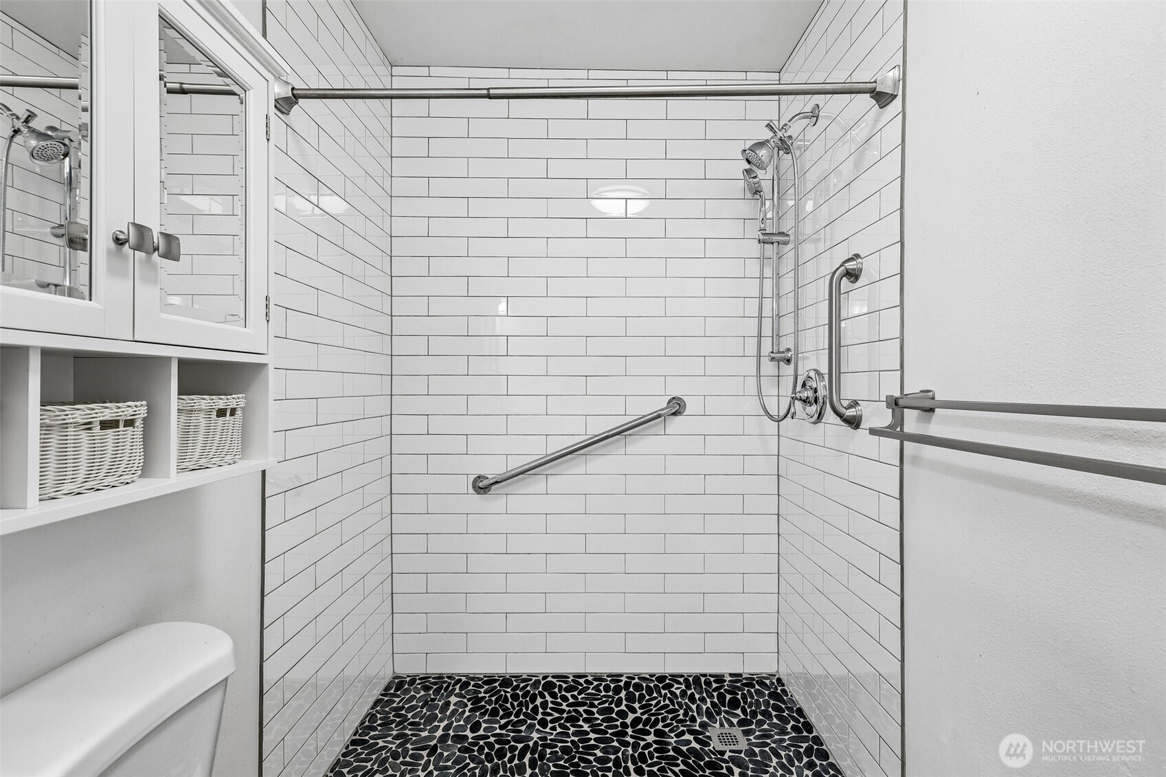 8823 Holly Drive #A102, Everett, WA 98208