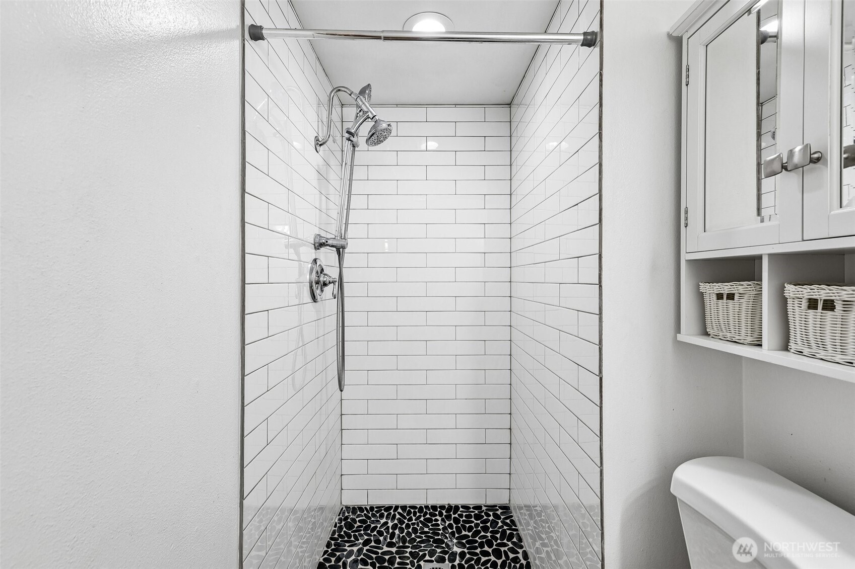 8823 Holly Drive #A102, Everett, WA 98208