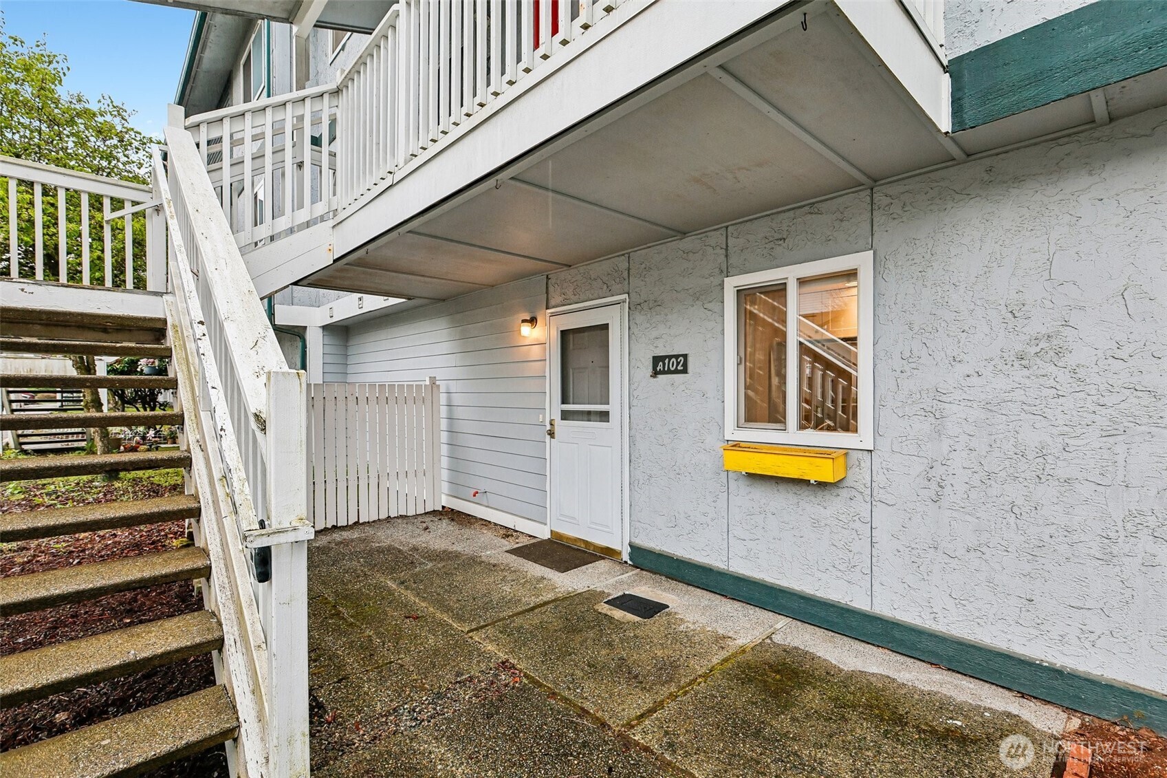 8823 Holly Drive #A102, Everett, WA 98208