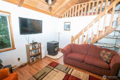 61 N Hamma Hamma Drive W, Hoodsport, WA 98548 - Photo 9