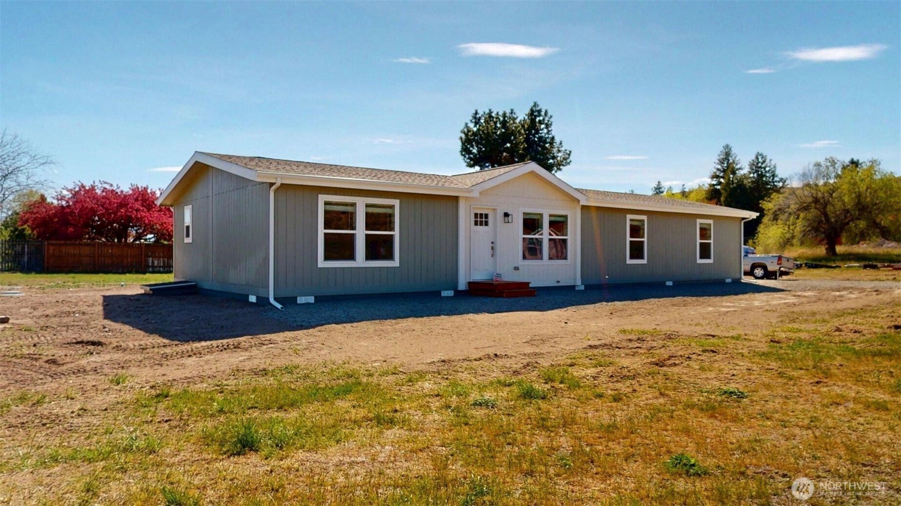 6 Nomak , Omak, WA 98841