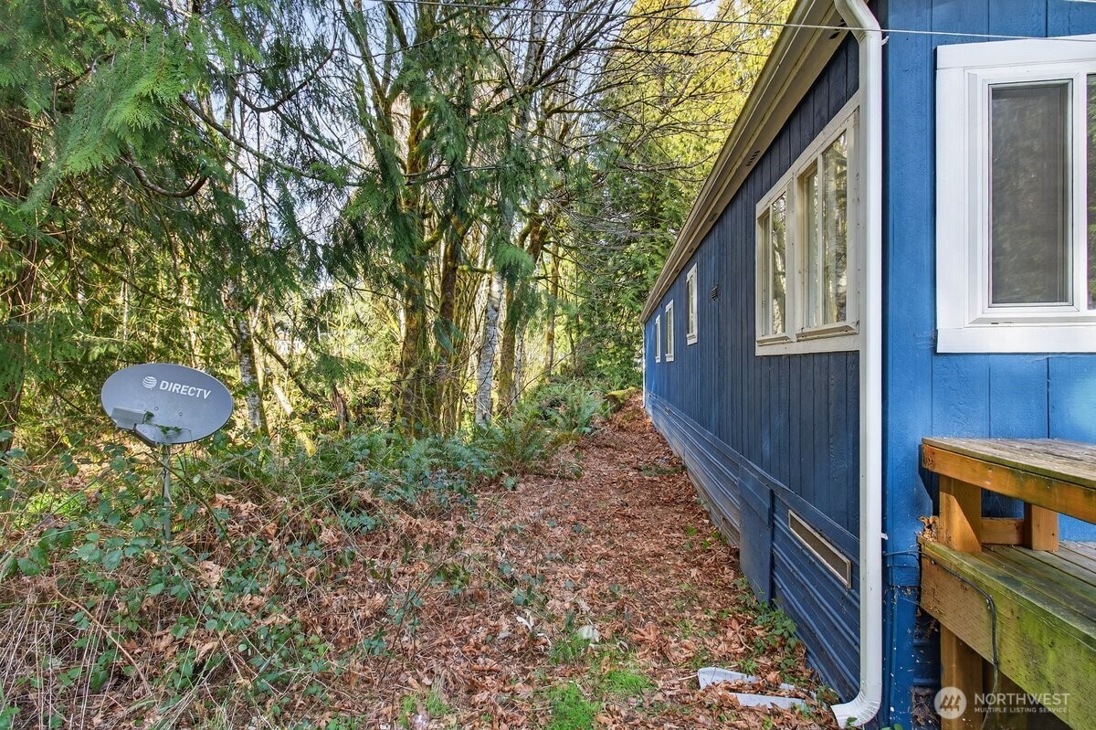 876 SW Taft Boulevard , Port Orchard, WA 98367