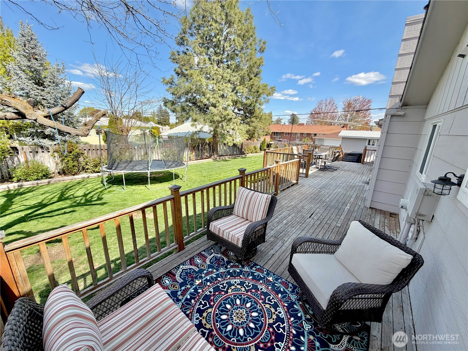 621 W Division Avenue , Ephrata, WA 98823