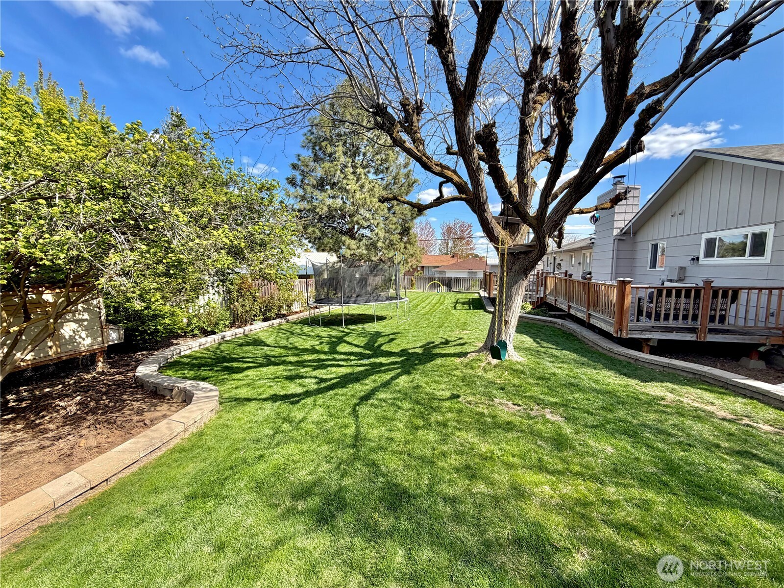 621 W Division Avenue , Ephrata, WA 98823