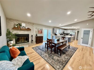621 W Division Avenue , Ephrata, WA 98823 - Photo 4