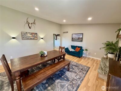 621 W Division Avenue , Ephrata, WA 98823 - Photo 5